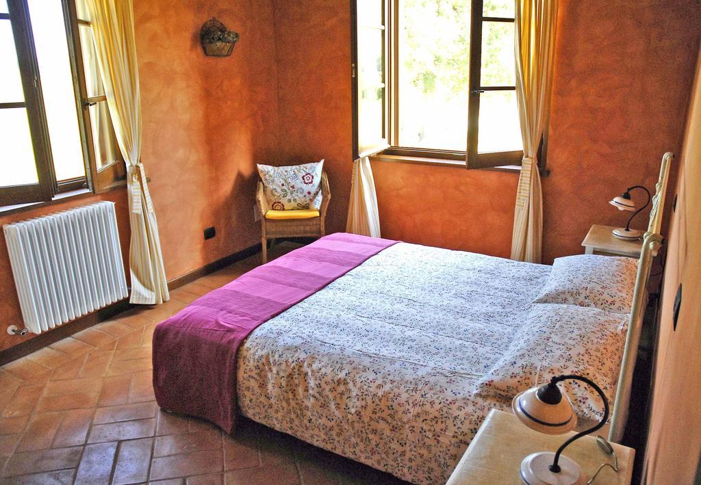 Casale San Rufino D'Arce Casa de hóspedes Assisi Quarto foto